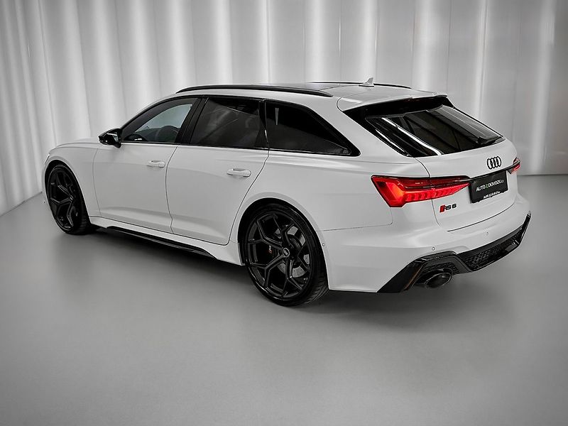 Audi RS 6 PERFORMANCE FULL, KARBON, BLAC - fotka 4 z 38