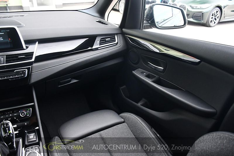 BMW Řada 2 216d GRAN TOURER ČR 1.MAJ 7MÍS - fotka 24 z 57