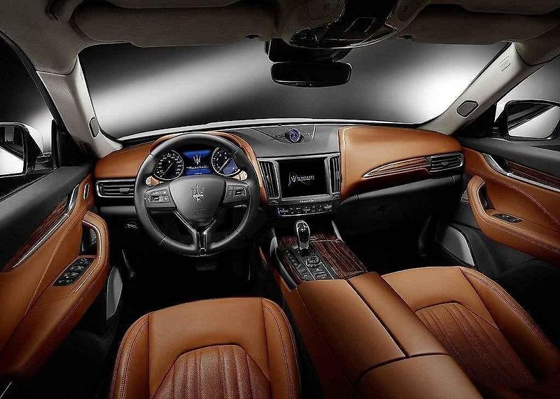 Maserati Levante.