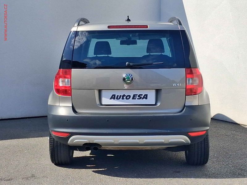 Škoda Yeti (2013) 1.4 TSi, Elegance, DSG - fotka 5 z 20