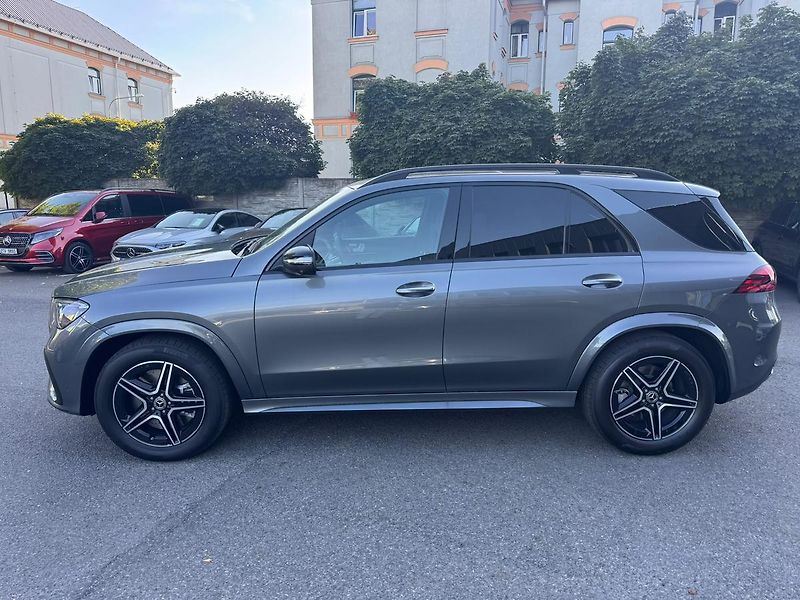 Mercedes-Benz GLE (2026) 450 d 4MATIC - fotka 4 z 24