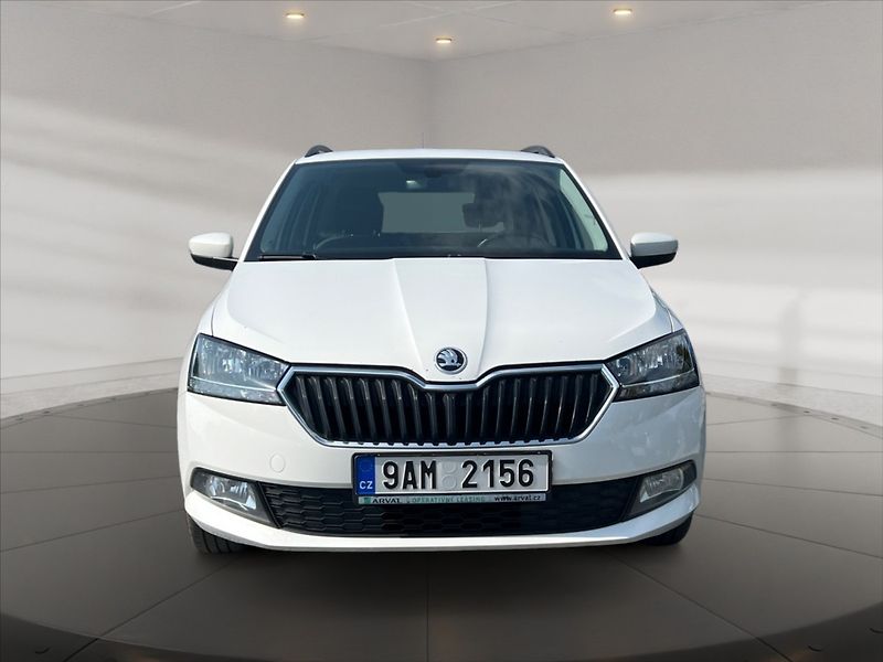Škoda Fabia 1,0 TSI Ambition - fotka 2 z 11