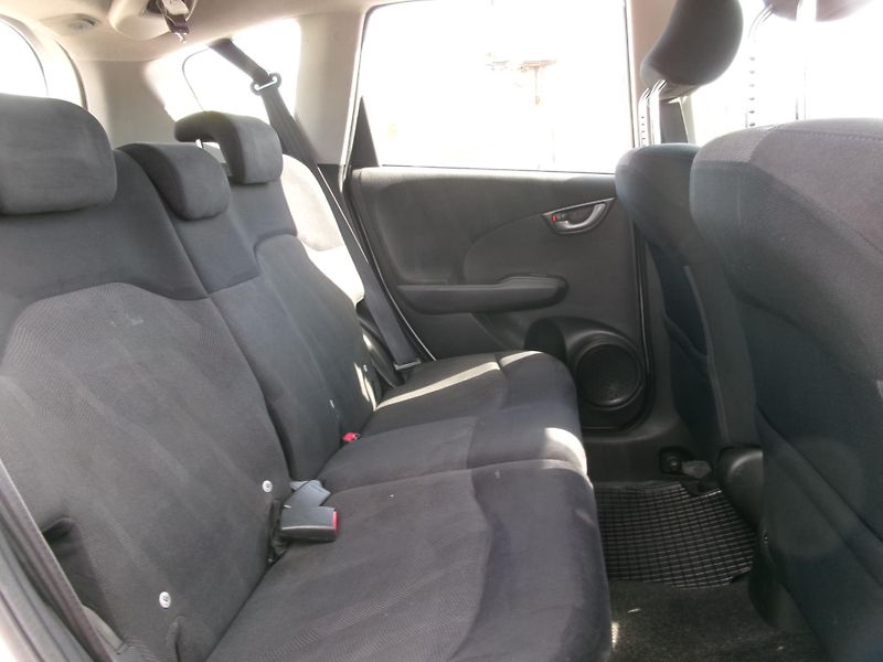 Honda Jazz (2010) 1,4i STYLE KLIMA ALU - fotka 13 z 27