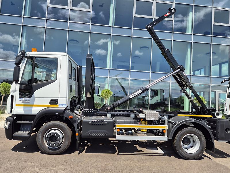 Iveco Eurocargo 140E22 TRAKTOR KONTEJNER  - fotka 3 z 14
