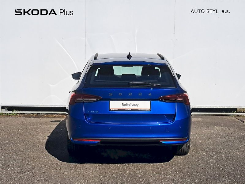 Škoda Octavia (2025) OCT.COMBI SELECTION 1,5 TSI 11 - fotka 8 z 24