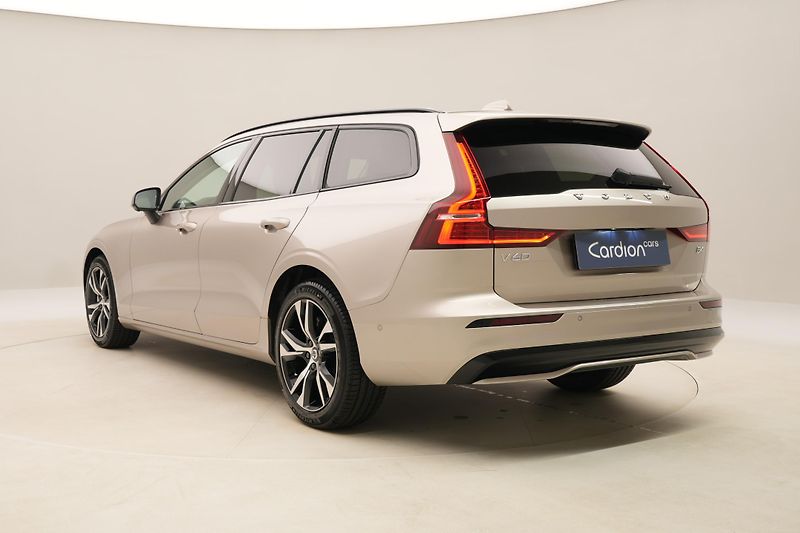 Volvo V60 (2026) B4 AUT DARK PLUS - fotka 10 z 66