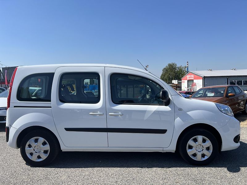 Renault Kangoo 1.5dCi 1.MAJ ČR DPH - fotka 8 z 40