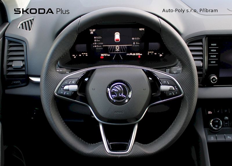 Škoda Karoq (2024) Drive 1.5TSI / 110kW 6°MP - fotka 16 z 21