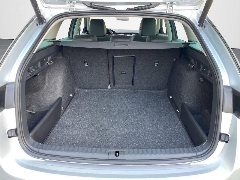 Škoda Octavia (2025) 2.0 TDI 110 kW DSG Top Selecti - fotka 29 z 33