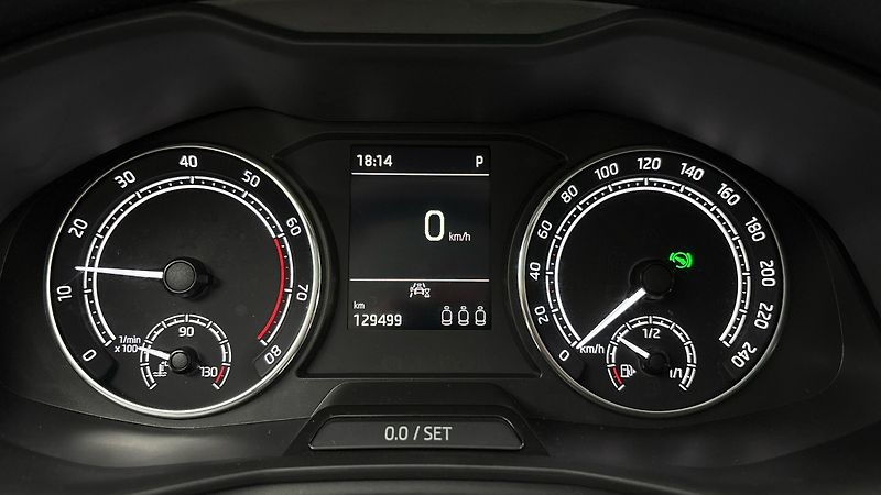 Škoda Scala 1.5 TSI DSG Style - fotka 10 z 26