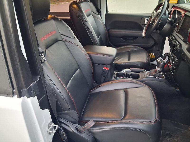 Jeep Wrangler (2021) Rubicon, 1. majitel, ČR - fotka 44 z 62