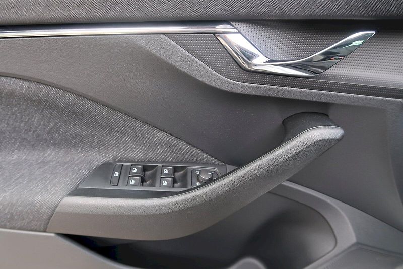 Škoda Scala (2021) STYLE 1.5 TSI 110 kW - fotka 16 z 28