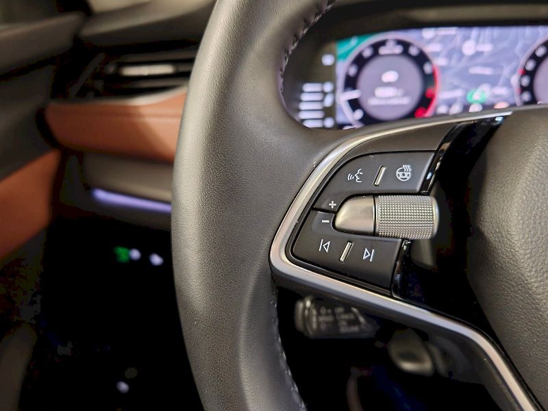 Škoda Octavia (2025) 1.5 TSI 110 kW Exclusive Selec - fotka 8 z 31