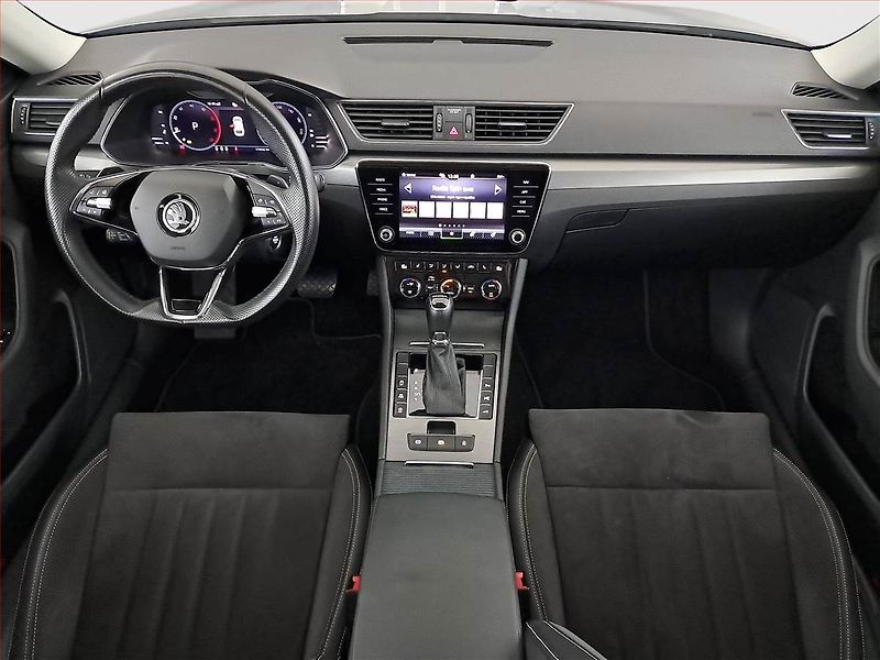 Škoda Superb (2022) Style 2.0 TDI - fotka 8 z 21
