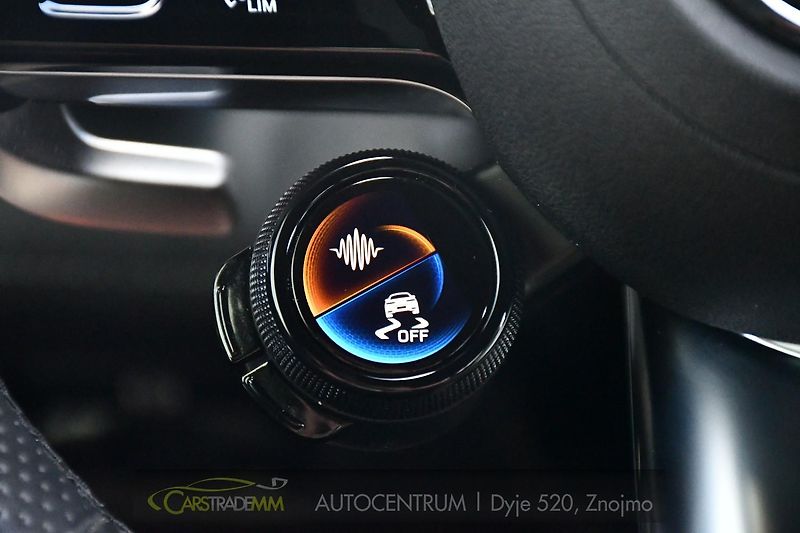 Mercedes-Benz EQE 43 AMG HUD 1M - fotka 31 z 60