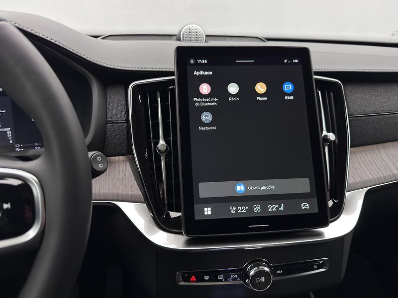 Volvo XC90 (2026) T8 AWD Plug-in DARK ULTRA 7 - fotka 8 z 29