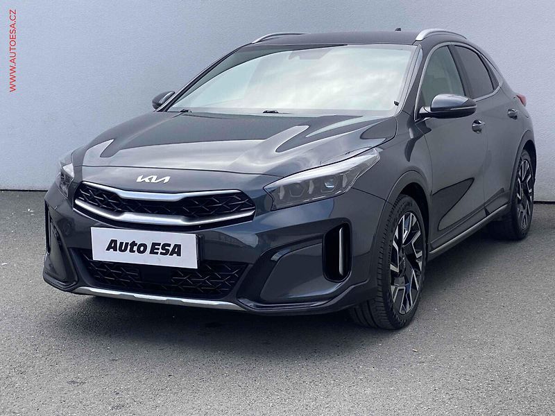 Kia XCeed (2022) 1.5 T-GDi, 1.maj,ČR, TOP, AT - fotka 3 z 19