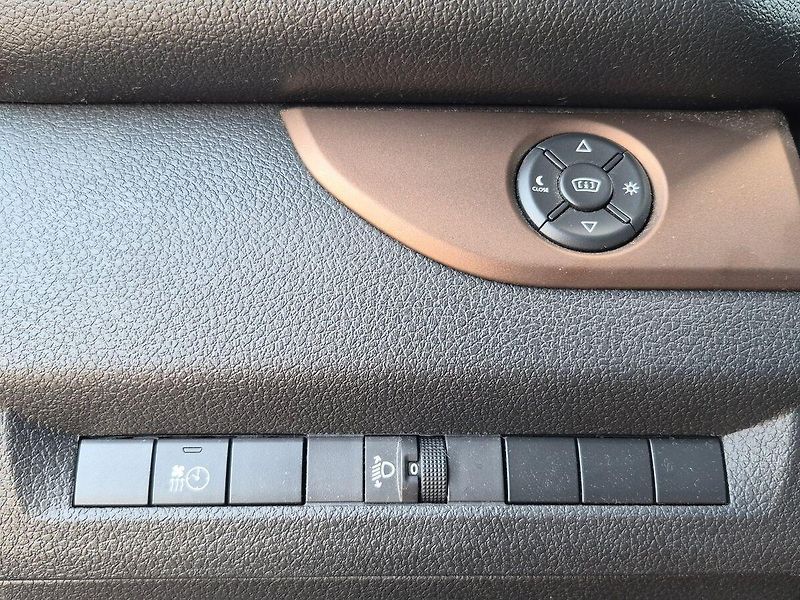 Toyota ProAce Verso Family Comfort NAVI Safety Web - fotka 26 z 29