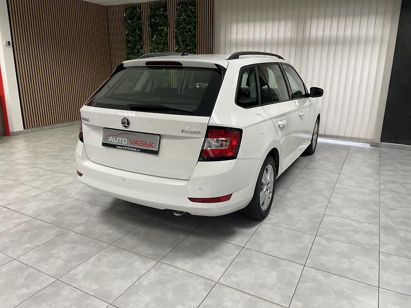 Škoda Fabia 1.0 TSi ČR REZERVACE  - fotka 10 z 22