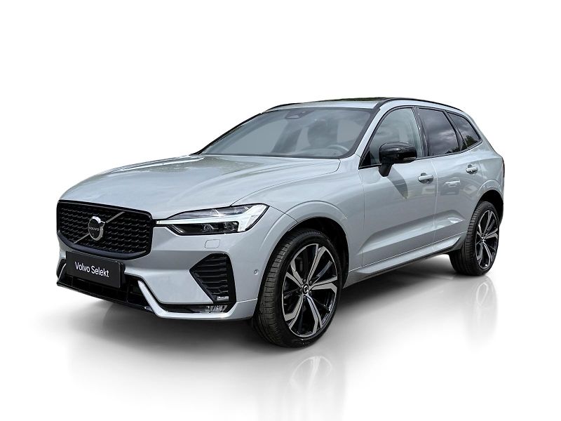 Volvo XC60 B5 AWD ULTRA // VZDUCH // B&W - fotografie inzerátu