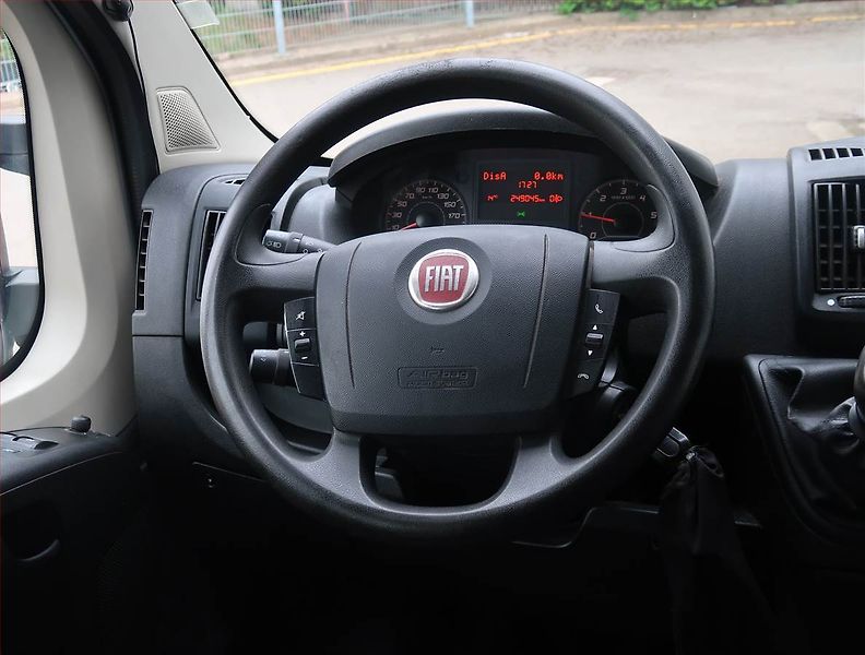 Fiat Ducato (2015) 2.0 MultiJet, Bus, 9Míst, 1Maj - fotka 15 z 20
