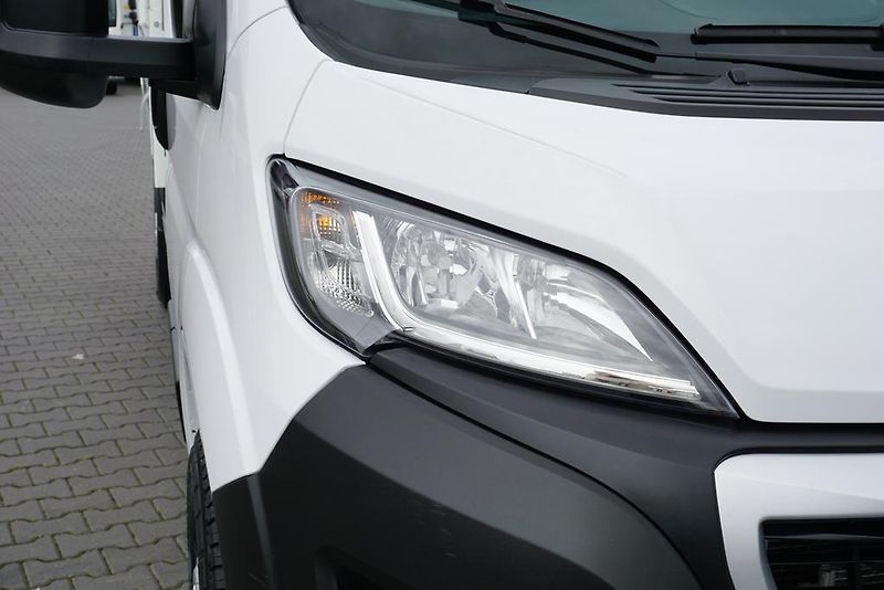 Peugeot Boxer (2023) 2,2 HDi / 140 KM / WYWROTKA /  - fotka 29 z 52