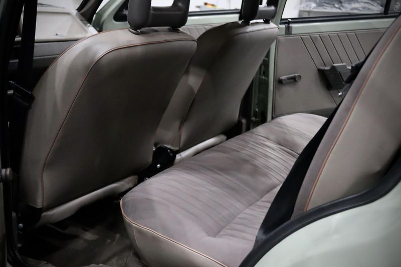 Škoda Favorit (1988) 1.3 46 kW 136 L  - fotka 25 z 47