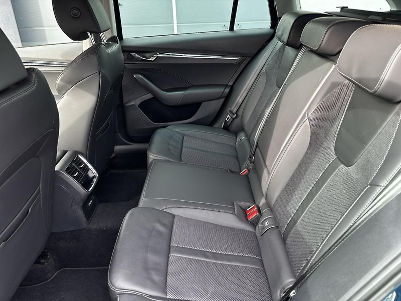 Škoda Octavia (2023) Combi Style 2.0 TDI (110 kW)  - fotka 12 z 12