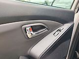 Hyundai ix35 2.0 CRDI/100kW Style - náhled 11