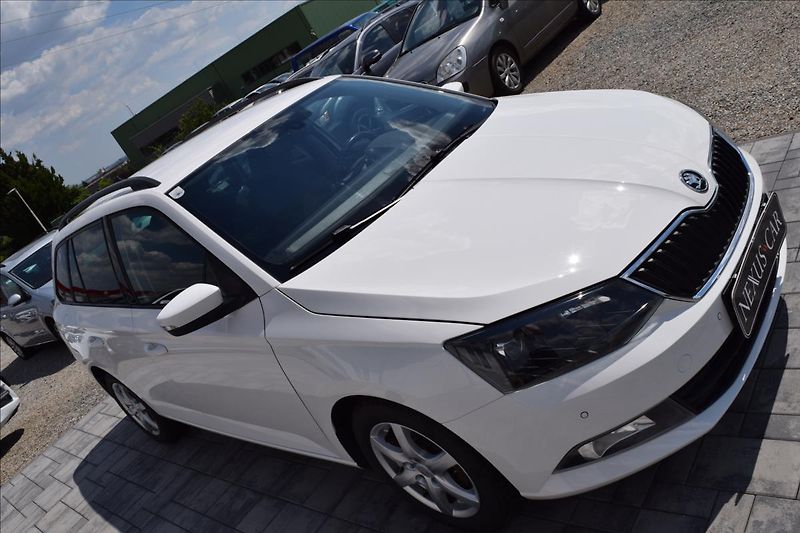 Škoda Fabia 1,2 TSI 66KW TOP VÝBAVA ALU - fotka 4 z 50