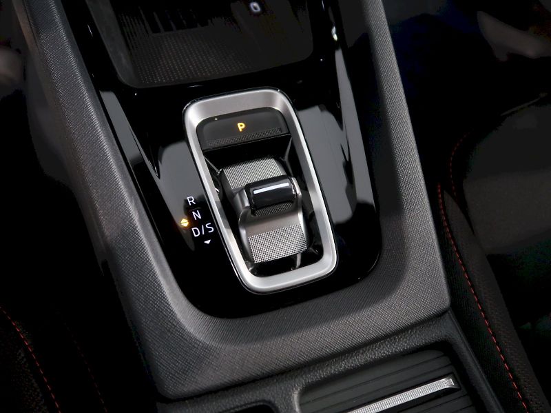 Škoda Octavia (2026) RS 2.0TSI 195KW DSG TAŽNÉ CANT - fotka 33 z 43