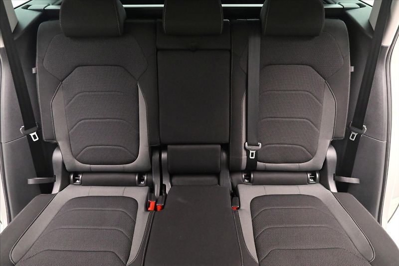 Škoda Kodiaq 2,0 TDI 110kW DSG 4x4 Záruka a - fotka 28 z 32
