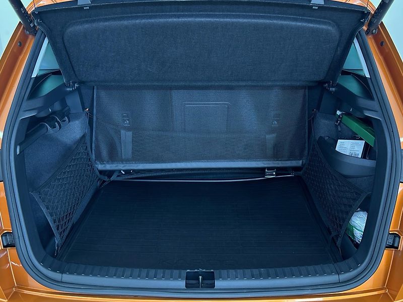 Škoda Karoq Style Exclusive 4x4 DSG - fotka 10 z 30