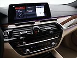 BMW Řada 5 3,0 540d 235kW xDrive M DPH - náhled 22