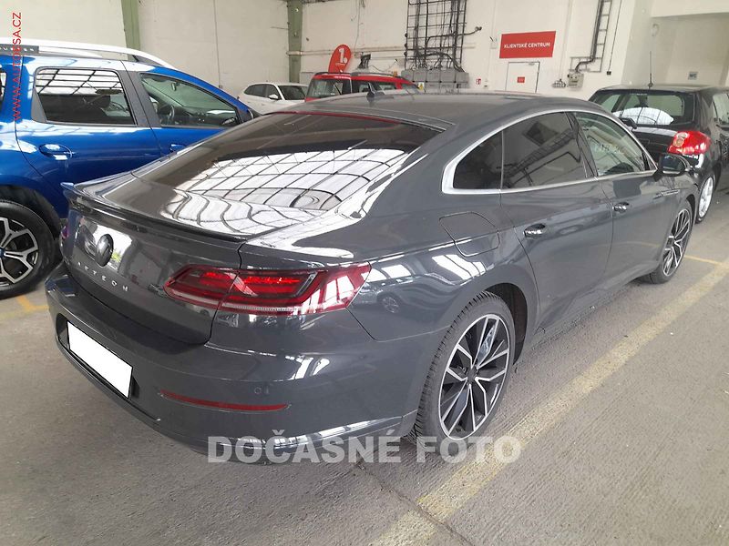 Volkswagen Arteon (2019) 2.0tdi, AT - fotka 2 z 3