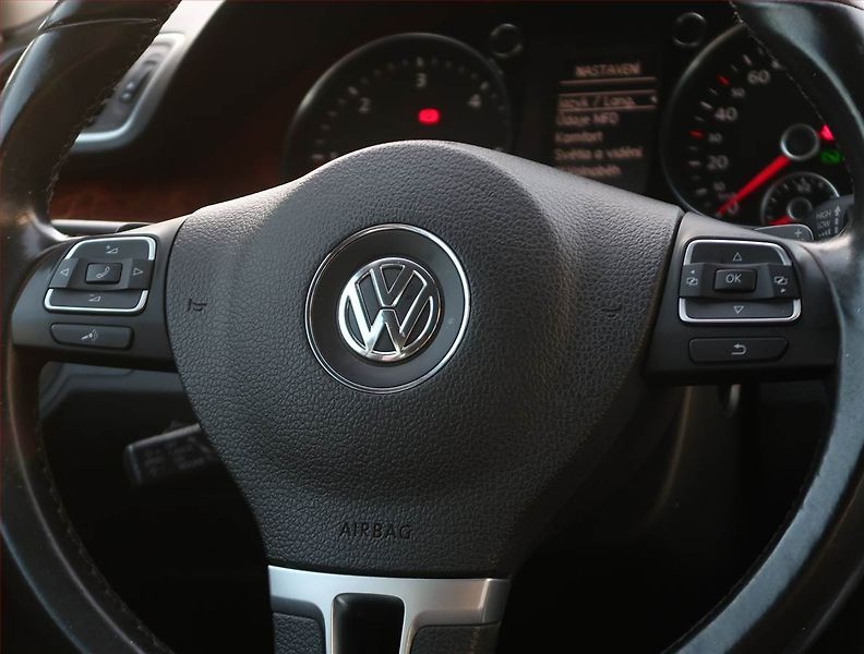 Volkswagen Passat (2012) Comfortline 2.0 TDI, 4X4 - fotka 22 z 22