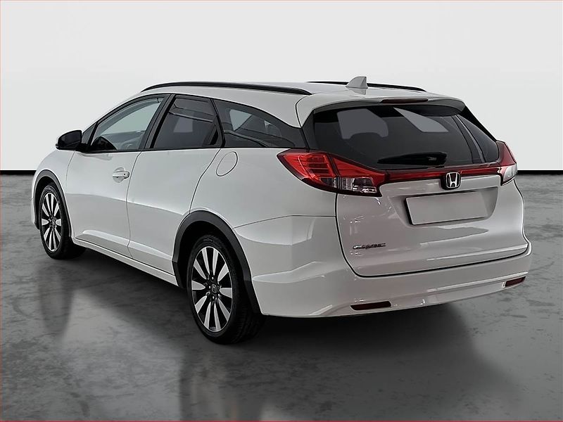 Honda Civic (2015) 1.6 i-DTEC, Tempomat - fotka 4 z 17