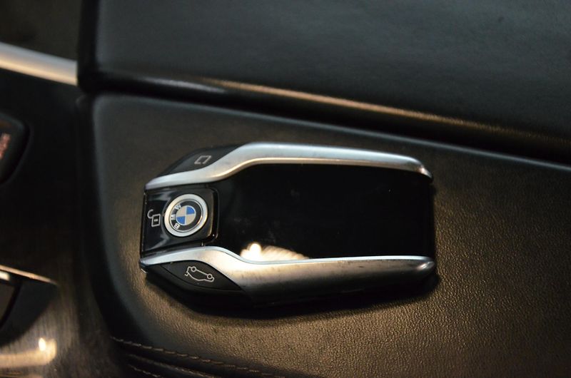 BMW Řada 6 (2018) 640d GT XDRIVE Luxury - fotka 19 z 28