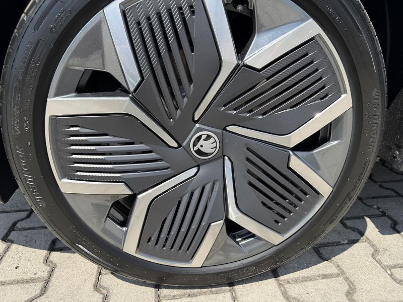 Škoda Kodiaq (2026) 2.0TDI 142kW 4X4 SP TZ NT Z5L! - fotka 18 z 48