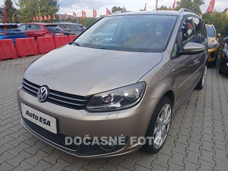 Volkswagen Touran (2012) 2.0TDi - fotka 1 z 3