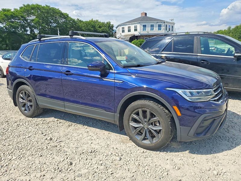 Volkswagen Tiguan (2023) SE - fotka 2 z 12