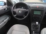 Škoda Octavia (2007) Laurin&Klement 2.0 TDI, 4X4 - náhled 7