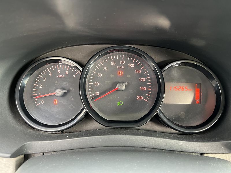 Dacia Dokker (2014) 1,6i 16V - fotka 13 z 23