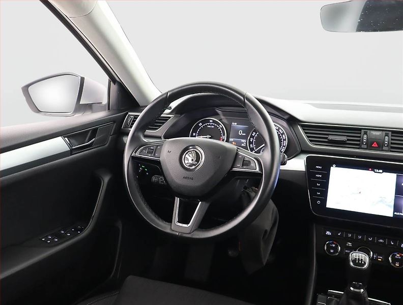 Škoda Superb (2018) Style 2.0 TDI, Serv.kniha - fotka 7 z 22