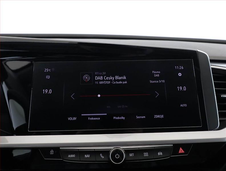 Opel Grandland X (2023) 1.2 Turbo - fotka 12 z 21