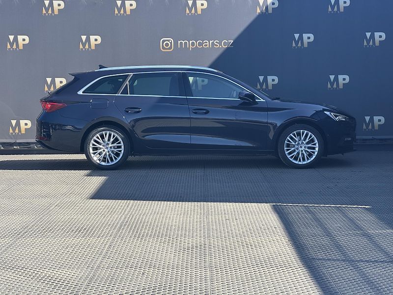 Seat Leon (2022) 1.5eTSi DSG Xcellence DPH RZV - fotka 4 z 50