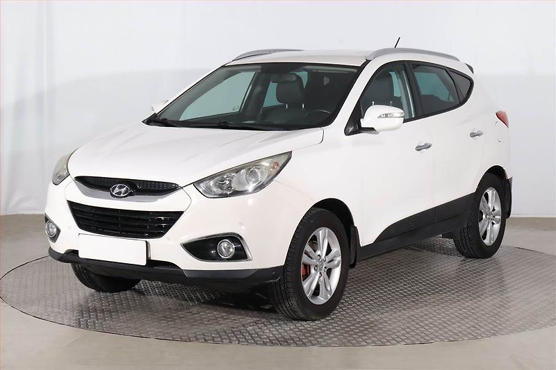 Hyundai ix35 (2011) 1.7 CRDi, Serv.kniha, Tempomat - fotka 2 z 19