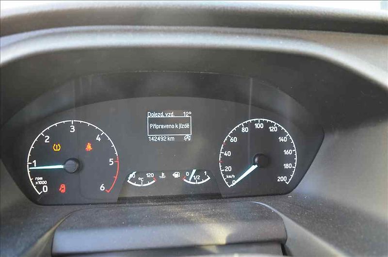 Ford Transit (2022) CUSTOM 2,0 D - fotka 13 z 18