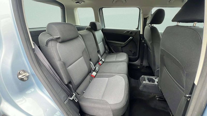 Škoda Yeti 1,2 TSI MT6 (77kW)/6008 - fotka 30 z 38