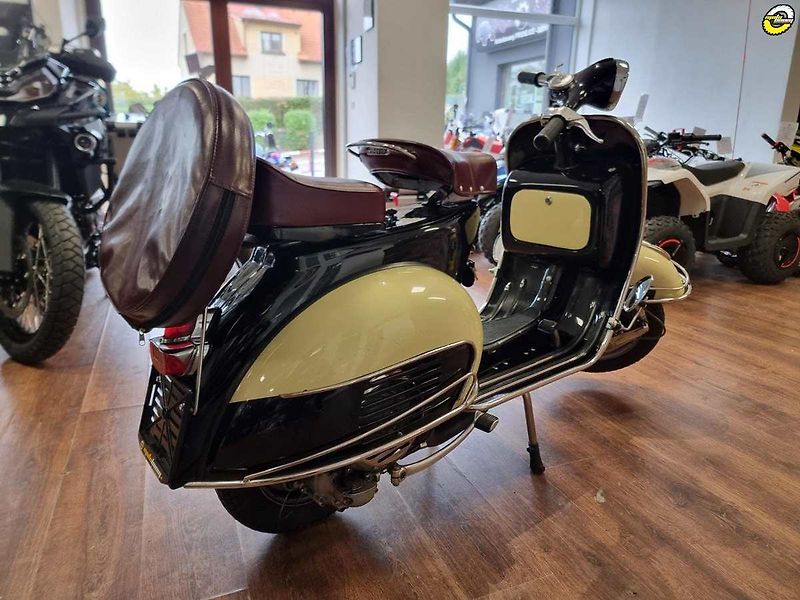 Vespa (1963) VBB2T 150 - fotka 6 z 18